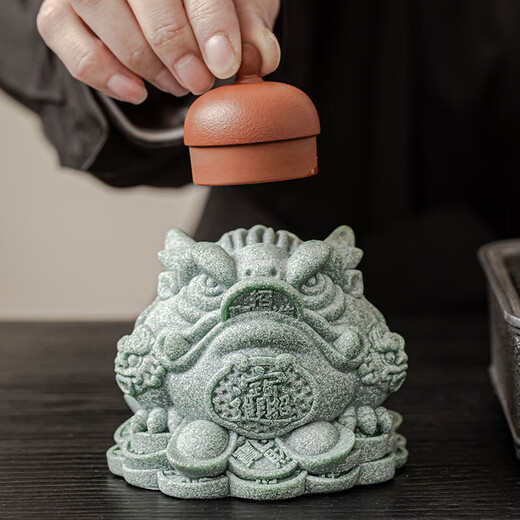 Tang Feng Qingsha Stone Golden Toad tea pet ornaments for home and office use to attract wealth, exquisite tea pet tea table tea table creative decorations Qingsha Stone Golden Toad Tea Pet (Large)
