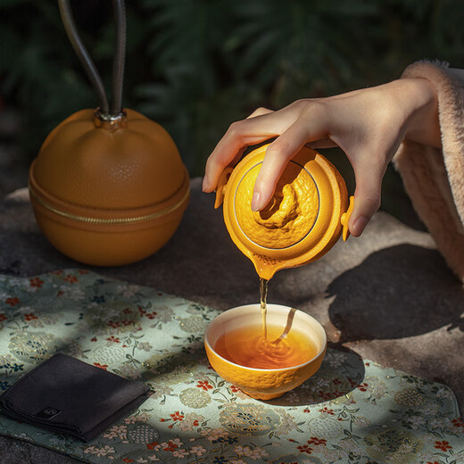 Wanqiantang (Edenus) travel tea set, high-end Chinese Valentine's Day gift, ceramic quick cup, portable fruit tea set, outdoor camping, good luck