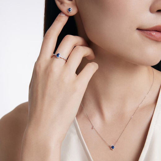 Chow Tai Fook ENZO Snowflake Series 18K Gold Sapphire Diamond Necklace for Women 45cm EZV8390