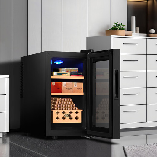 Cigarking cigar cabinet 26C temperature controlled moisturizing air-cooled embedded dual-core refrigeration cedar wood alcoholized small cigar and wine cabinet full cigar model 26L