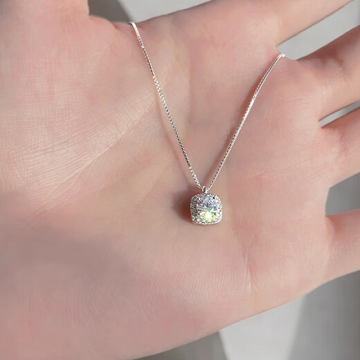 999 sterling silver sugar cube necklace accessories women's new 2024 clavicle chain light luxury niche jewelry zircon pendant sterling silver square diamond necklace tile chain