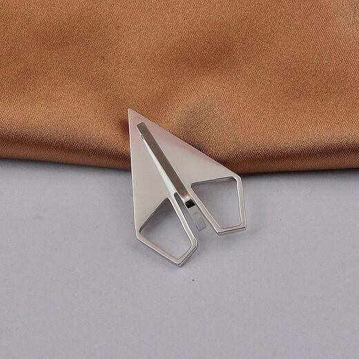Falling in love under the moon high-end men's paper airplane brooch simple high-end suit corsage men's niche trend accessories badge pin titanium steel paper airplane brooch