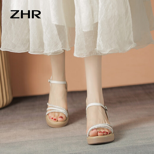 ZHR百搭坡跟凉鞋女一字带2025新款外穿厚底时装凉拖水钻珍珠女鞋子 米白 37