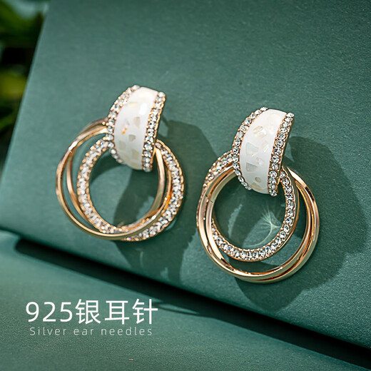Qlady Autumn and Winter Earrings Feminine High-end Earrings Women's 2023 Niche Light Luxury Circle Earrings Birthday Gift