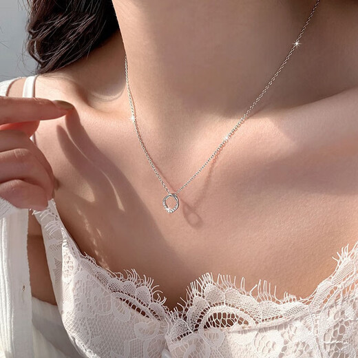 LAOLATU 999 platinum necklace for women PT950 platinum geometric type Chinese Valentine's Day birthday gift for girlfriend and wife 999 platinum flash O chain + Pt950 platinum pendant