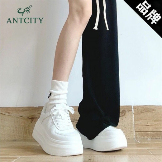Chengyang Zhao Lusi 7e6cm Air Force Chaussures blanches Femmes 2025 Nouveaux chaussures de planche sportive Solemn Campus Solemn White 3524H Livraison