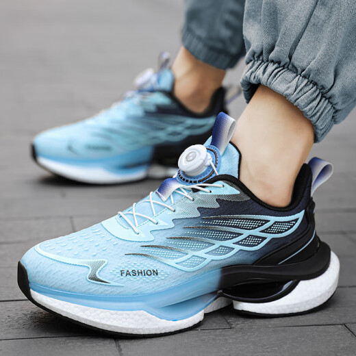 Nuevos zapatos deportivos de verano otoño e invernal de otoño e invierno botón para correr zapatillas ultra ligeras amortiguadores y zapatos transpirables hombres 9888 luces 42