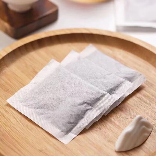 Schwarzer Oolong-Tee Polyphenolöl geschnitten hohe Konzentration Schwarz Oolong Tee Holzkohle Technik Unabhängige kleine Taschen aus reichhaltigem Alpine Oolong Tee Schwarzer Oolong Tee 1 Beutel-5 kleine Taschen