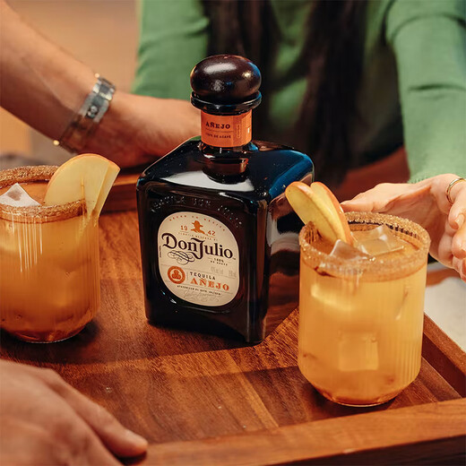唐胡里奥（DON JULIO）1942陈酿龙舌兰酒珍藏金标 墨西哥原瓶进口洋酒 海外版 陈酿 750mL 1瓶 单瓶装 珍藏龙舌兰