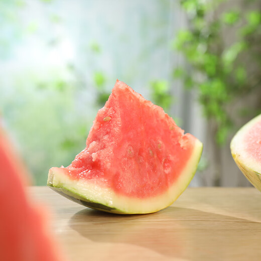 Jingxiansheng seedless Kirin watermelon, net weight 5-7Jin Jin is equal to 0.5kg, 1 fresh fruit straight from the source