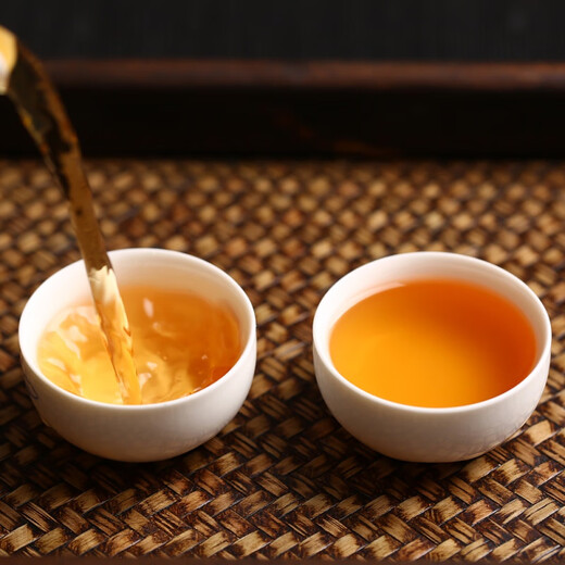 Yanhai Mid-Autumn Fuding White Tea 2004 Special Aged Fuding Old White Tea Jujube Fragrance Laoshou Mei White Tea Gift Box 500g