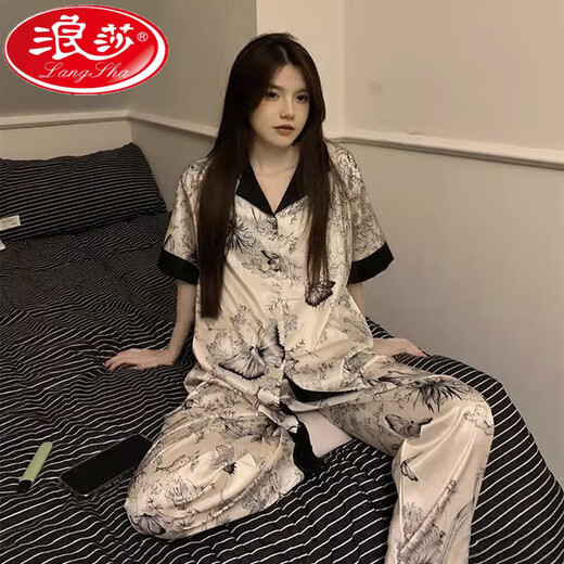 
Victoria Internet celebrity ink painting ice silk pajamas for women in spring and autumn summer 2024 new short-sleeved trousers silky home 9905 sweet peach short length M (recommended 80-98 Jin [Jin equals 0.5 kg])