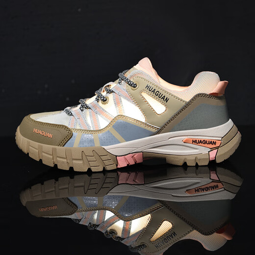 Xuanzhu labor protection shoes steel toe light and comfortable without tiring feet Insulated labor protection shoes for women lightweight, anti-smashing, anti-puncture and wear-resistant Black 9717 [anti-smashing + breathable] Standard size 33