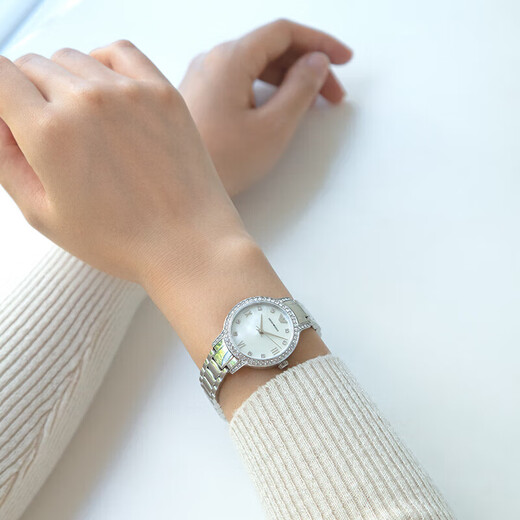 
ARMANIA AMA watch women's nickname star series steel belt quartz fashion diamond-set women's wrist simple retro square watch AR11148