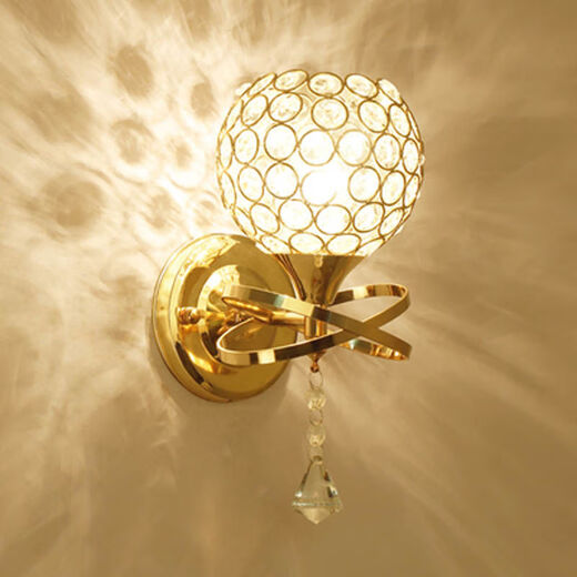 Yilin (yilin) wall lamp bedroom wall bedside lamp simple modern creative European American American LED living room aisle stair lamp gold single head gold delivery LED light bulb pull switch