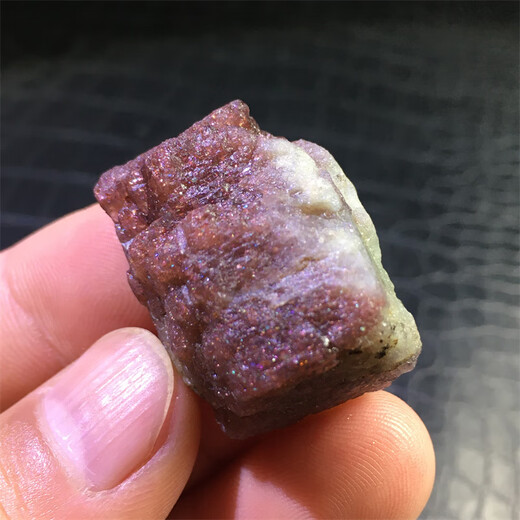 Yangyan Starry Sky Strawberry Crystal Blood Drop Cordierite Bare Stone Pendant Wool Tourmaline Tanzanite Sapphire Rough Stone Ornament 876 Blue