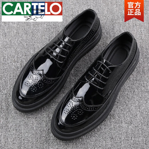 Cartelo Herrenschuhe Frühling koreanischer Stil Brockschuhe formale Lederschuhe Herren Britische Männer lässige Lederschuhe glänzende Lackleder trendy Schuhe 881 Black 41 Herrenstil