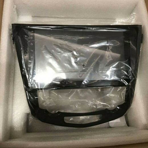 卓永杭适用于日产14-19款奇骏/逍客智能声控导航中控显示大屏车 WIFI版1+16 官方标配