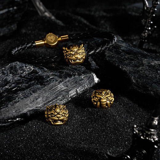 Chow Tai Fook Monologue Trend national général Majestic Divin divin bête Golden Fortune Bead Men 17,5 cm MR1484