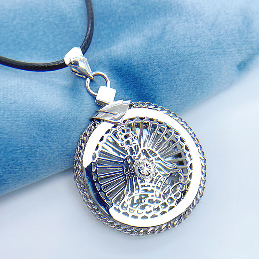 He Ye Exploding Pt950 Platinum Fortune Turning Lotus Guanyin Men's Rotating Pendant Platinum Three-dimensional Double-sided Men's Model 29.68g Round 37mm Height 59mm including buckle