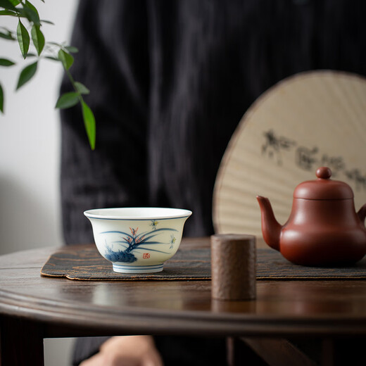 Simitang hand-painted ceramic master cup tea cup pressure hand cup water cup kung fu tea set thin tea cup gift birthday gift