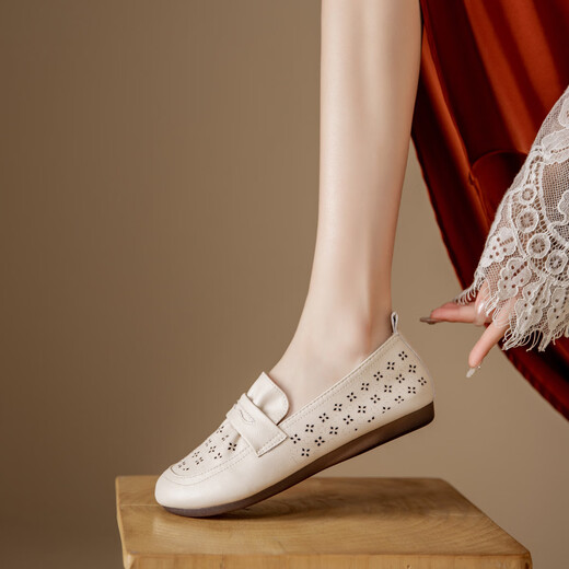 
Kanglibi genuine leather soft sole mother shoes single shoes middle-aged and old comfortable and not tired leather shoes middle-aged and old young and non-slip women's shoes spring and autumn style 677 hole style beige soft sole soft surface very comfortable 36