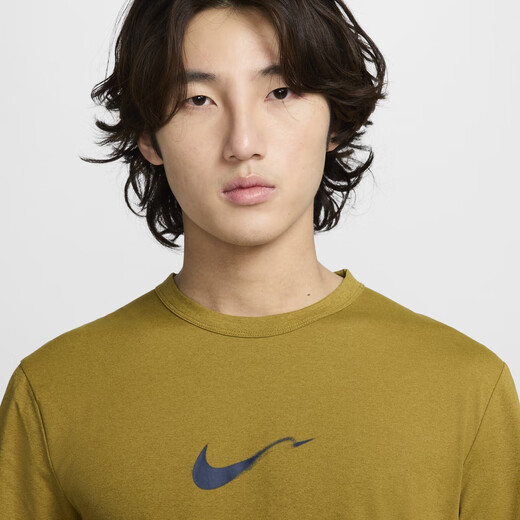 耐克（NIKE）官方HYVERSE DRI-FIT男子防晒速干短袖上衣夏季T恤HV4882 399沙漠苔绿/冷杉绿/银 4XL