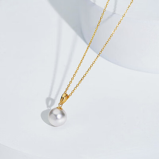 Tahitian akoya pearl pendant 18K gold melon seed buckle seawater pearl necklace 8-8.5mm strong light gift to your lover