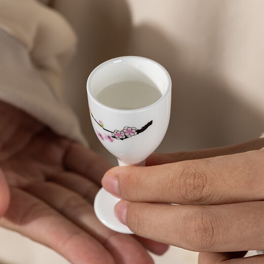 Baofuxiang Jingdezhen Ceramic Creative Wine Glass Chinese-style White Wine Glass Goblet Antique Small Wine Cup Household Spirit Cup One-shot Cup 4 Types 1 Wine Glass Each
