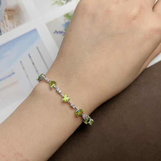 Muchin 4.9 carat peridot bracelet women's fashion jewelry 925 silver inlaid with natural colored gemstone jewelry gemstone bracelet olive
