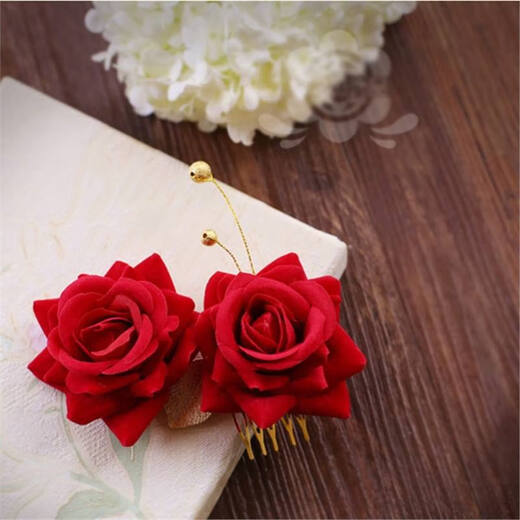 Happy mother-in-law tiara, mother-in-law's wedding head flower, wedding happy mother's wedding banquet, updo hair accessories, red festive hair comb, red rose gold hollow leaf hair fork