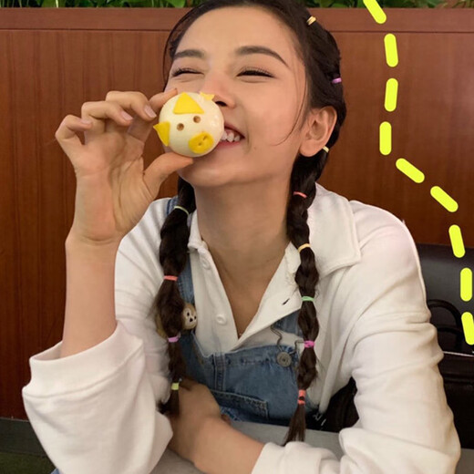 Hesiyu bag contains about 100 pieces. Disposable hair rope headband for women. High elastic hair tie rubber band. Hair rope hair tie. Disposable, random about 100 pieces.