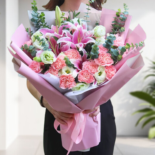 Xinyi New Year's Eve flower express rose carnation bouquets as gifts for mothers and elders. Nationwide flower delivery in the same city. 19 carnations and lilies mixed bouquets.