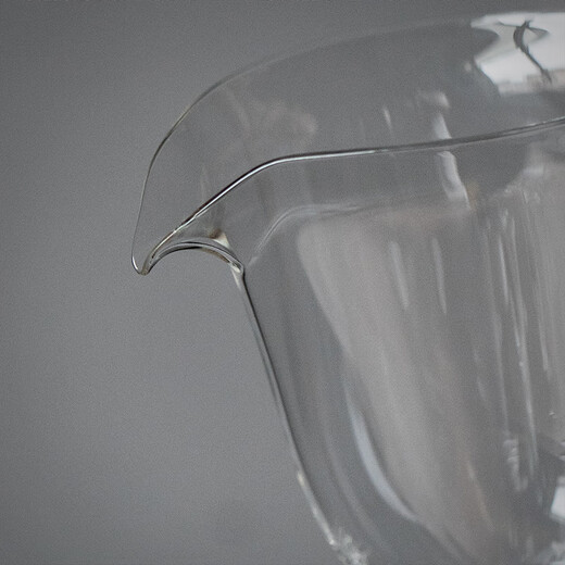 Xiyuanji glass fair cup, high-end household tea sea tea divider, Kungfu tea set accessories, single transparent male cup, glass Qiaochu fair cup