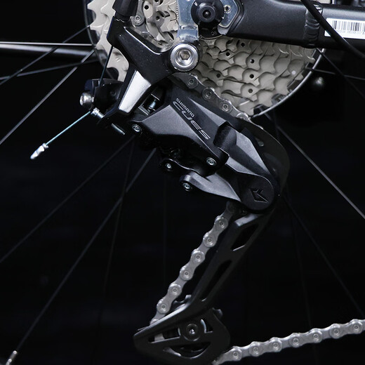 Маунтин-велосипед Xidesheng 700 Shimano 18-ступенчатые нефтяные тормозы 27,5 колеса. Алюминиевый автомобиль белый и черный