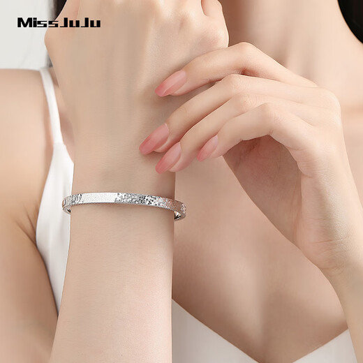 Miss JuJu pt950 platinum bracelet for women, platinum crushed ice bracelet, oval semi-solid royal concubine bracelet, inner diameter 58mm, weight 12.30g, thickness about 3.2mm