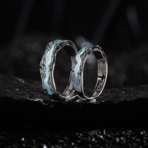 Fanci (Fanci) Light Year Realm Glowing 999 Pure Silver Ring Couple Ring Luminous Confession Birthday Confession Gift for Girlfriend Lava Foot Fetish Silver Pair Ring