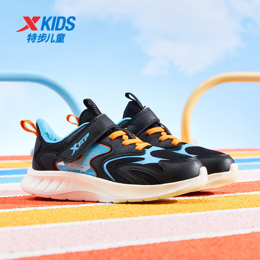 特步童鞋儿童跑鞋幼小童革面拼接柔软舒适运动跑鞋防滑魔术贴跑鞋 黑/纯净蓝 31