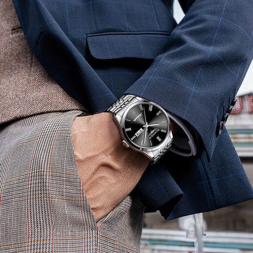 GUANQIN men's watch Swiss quality wear-resistant waterproof luminous fully automatic mechanical watch dual calendar watch men's mechanical watch fully automatic mechanical model-silver shell black surface