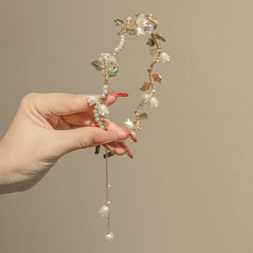 Bai Qixin's elegant lily of the valley flower headband, Chinese style forest fairy retro tassel headband, high-end exquisite flower headband, lily of the valley flower headband