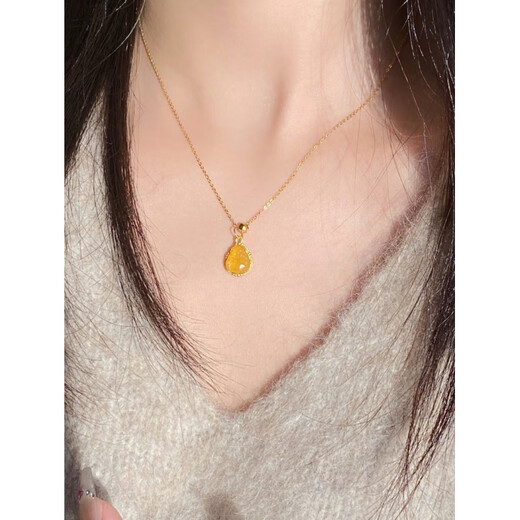 Tingyun natural amber Buddha necklace Maillard beeswax clavicle chain Maitreya Buddha smile pendant for men and women big belly Buddha Buddha necklace