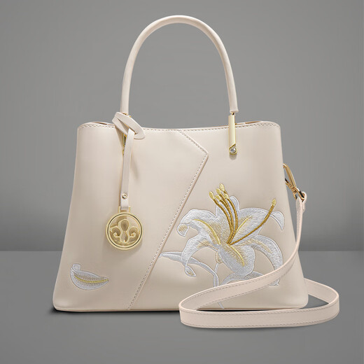 
CHARIE / KLSEH Women's Day Mother's Bag Women's Bag Gift Mother's Bag Birthday Gift 40 Years 50 Practical Middle Age 675 Lily Blanch [Exquisite Gift Box]