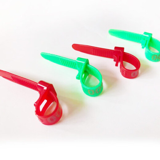 CHAOMING Tuojin mark ring chicken logo plastic chicken foot ring with various numbers duck custom-made farm button label sign yellow with number (001-100) 100 pieces