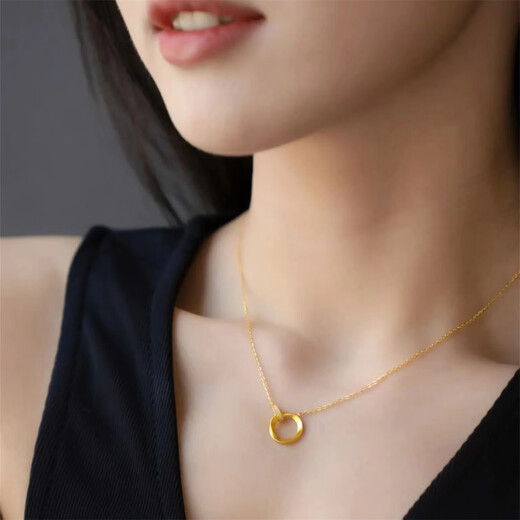 Holy glass 18k gold Möbius ring gold-colored necklace interlocking high-end neck chain clavicle chain gift Möbius ring necklace 1.88 g
