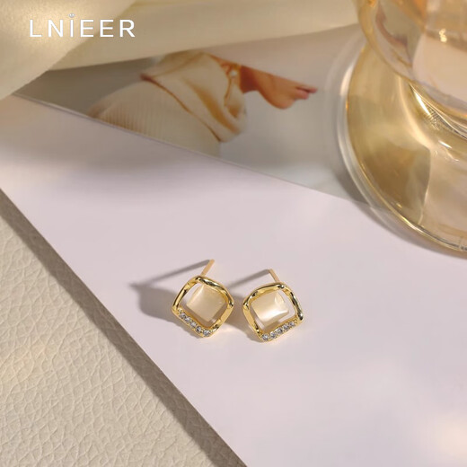 LnieerS925 Silver Cat's Eye Square Earrings 2025 New Trendy Western Earrings High-end Temperament Women's Earrings Hollow Cat's Eye Earrings 925 Silver Needles