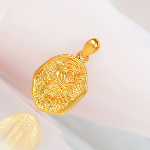 Chi Xing 18K gold hollow relief rose necklace pendant AU750 gold non-demolding rich and wishful Chinese Valentine's Day gift 18