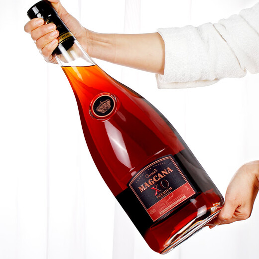 Magkana 3L large bottle of brandy wine imported from France xo about 6 Jin [Jin equals 0.5 kg] Packing gift cabinet ration wine classic bar 40 degrees 3L 1 bottle Large capacity