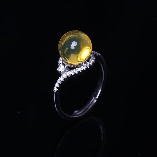 Fat Donglai's same style blue amber ring natural Mexican women's amber beeswax beads 925 silver blue amber ring (live)