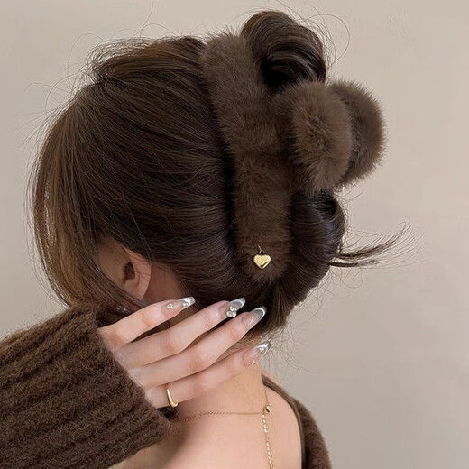 BARY REEF Autumn and Winter Furry Hair Clip Women's Plush Grip Clip Large Hair Shark Clip Furry Ins Feeling Hair Accessory Back of Head Plush Coffee Color 13cm