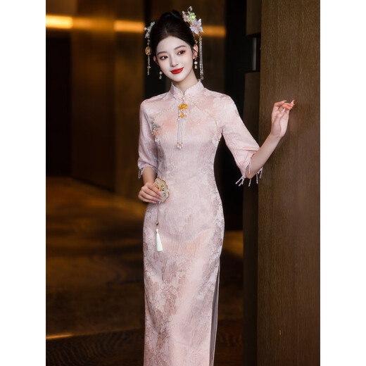 Therefore, the latest Chinese-style pink cheongsam improved 2024 new engagement dress can be worn as a toast dress, bridal evening dress, pink - half-sleeved M